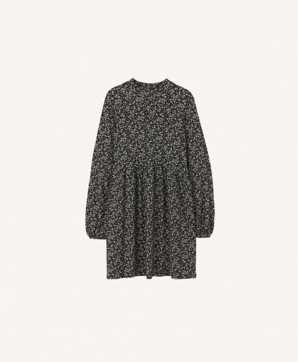 صندلی چوبی کلاسیک