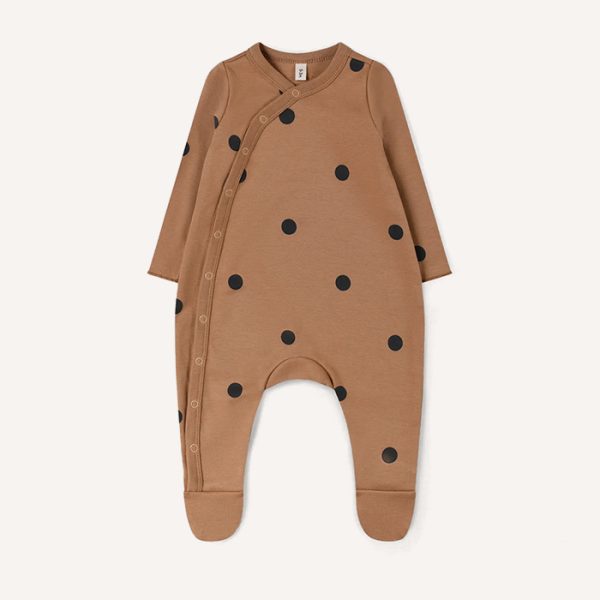 کت و شلوار نقطه طلایی