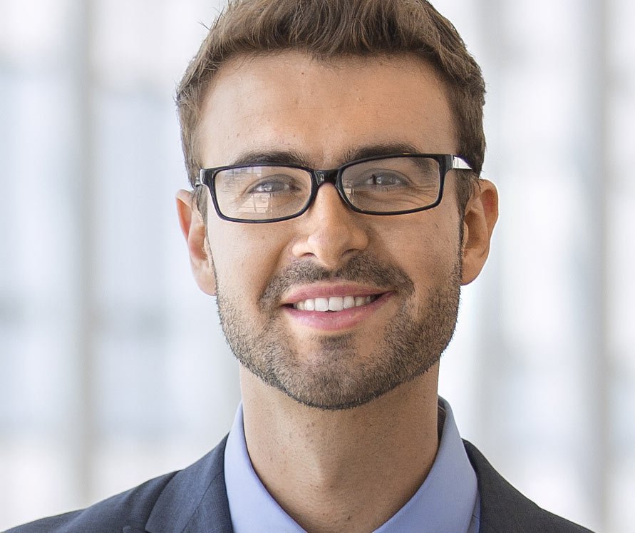 امرسون می سوزد